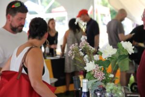 A photo of attendees at the Putnam County Wine & Food Festival